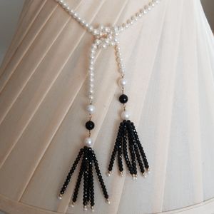 Pearl and Onyx Lariat Necklace